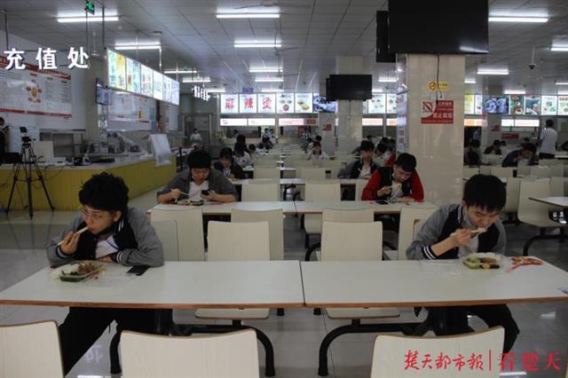 市场监管部门守护食品安全，全力保障学校开学复课